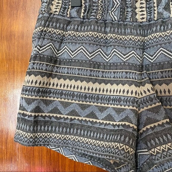 J. Crew Factory Shorts 3 Inch Geometric Pattern Pull On Gray Blue Boho Summer 4 - Picture 2 of 8